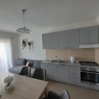 Apartments Monika Omiš - Omiš - 8