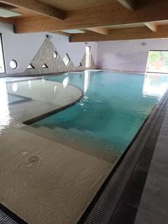 Chalet cosy à Ranspach dans un camping avec piscine partagée - Ranspach - 2