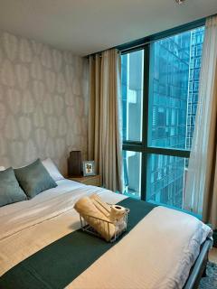 BGC One Uptown Suite by Christine Suites PH - Manila - 6