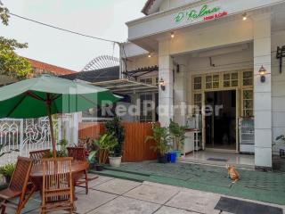 D Palma Near Lokananta Manahan Mitra RedDoorz - 3