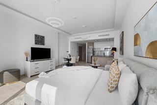 Big Studio - WOW facilities - Dubai - 6