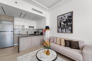Big Studio - WOW facilities - Dubai - 8
