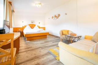 Landhotel Hubengut Bed and Breakfast - Radstadt - 7