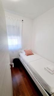 Maslina House - Family Apartment 2 with Pool - Solin - 3