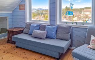 Lovely Home In Kollungtveit - - 5