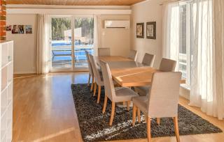 Lovely Home In Kollungtveit - - 6