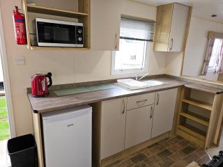 Lyons Robinhood - 3 bedrooms - Rhyl - 2
