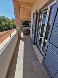 Apartment Kira - spacious apartment with sea view - Ližnjan - 6