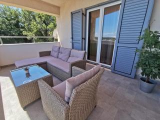 Apartment Kira - spacious apartment with sea view - Ližnjan - 4
