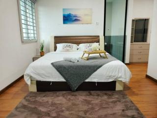 Sibu Double Story House No Smoking No Wedding Acts - Sibu - 4