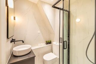 GuestReady - Élysée Palace Marble Haven - Parijs - 1