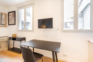 GuestReady - Élysée Palace Marble Haven - Parijs - 4