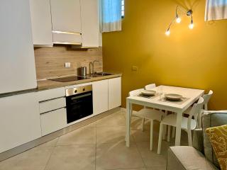 Spacious 2 room apartment - Milan - 2
