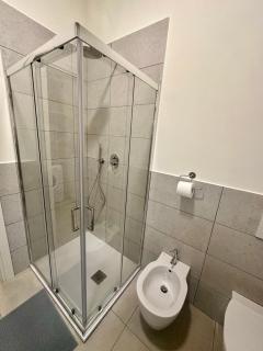 Spacious 2 room apartment - Milan - 1