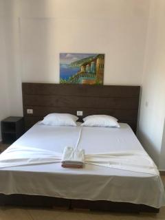 Mona's guesthouse - 7