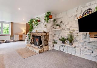 Hill Top - Timsbury - 8
