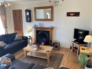 Cardy Cottage - 8