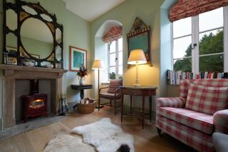 Russian CottageChatsworth Estate - - 7