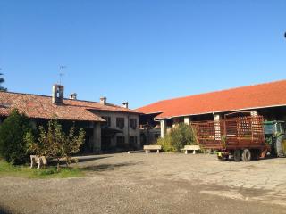 Cascina Battivacco - Milan - 2