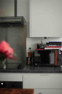 Beautiful, quiet flat with patio close to metro - Londra - 7