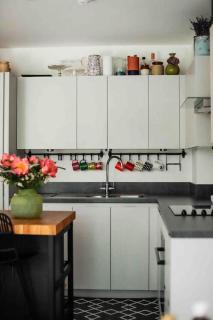 Beautiful, quiet flat with patio close to metro - Londra - 2