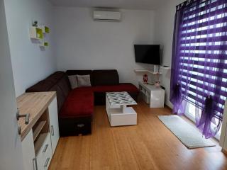 Apartments Zana - Malinska - 0