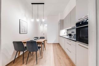 One bedroom Apartment at Sokolovska - Prague - 8