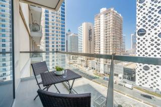GuestReady - Elegant Home in Business Bay - Dubai - 9