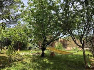 Des Châteaux entre les Feuilles - Parc vue Village - Puy-lʼÉvêque - 3