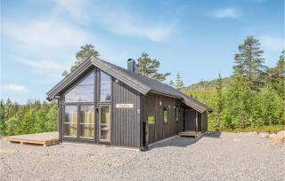 Awesome Home In Rena With Wifi - Rena - 9