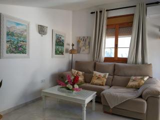 ÁTICO GUADALEST rooftop apartment with beautiful views and art - 1