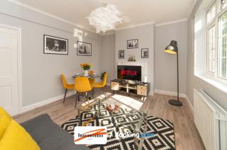 Two Bedroom Apartment By Buonomo Stays Short Lets & Serviced Accommodation With Balcony - Londra - 8