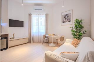Little Bangkok - Luxury SPA Apartment - Tolone - 5