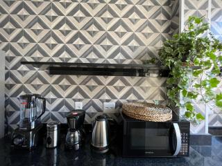 Apto Pé na Areia no Gonzaga - Recém Reformado! - 8