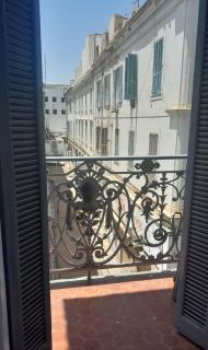 Appartement rénové en plein centre historique - 5