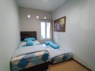 Ciput's Den - Bandung - 2