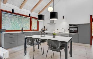 Stunning Home In Grenaa With Wifi - 4