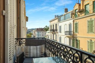 Immogroom - T4 - Center - 8 min from Palais - Cannes - 6