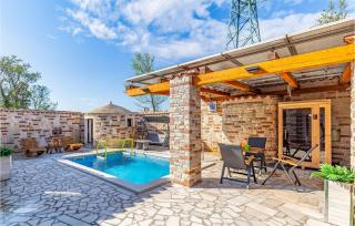 Cozy Home In Medulin With Sauna - Medulin - 1