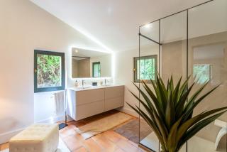 Villa provençale 200m2 entièrement climatisé piscine vue Ventoux - Villeneuve-lès-Avignon - 2