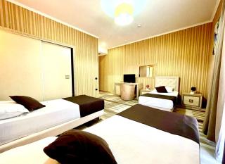 AMH Hotel Durres - Durazzo - 9