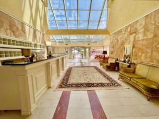 AMH Hotel Durres - Durazzo - 5