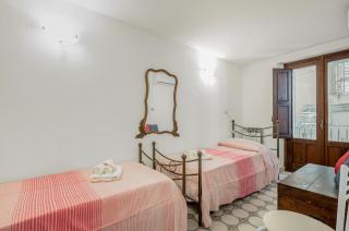 Roomy Central Apartment in the Heart of Taormina - Taormina - 7