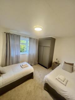Leamington Drive - Faringdon - 8