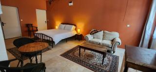 La Pelisserie, Chambres d'Hotes - Saint-Antonin - 2