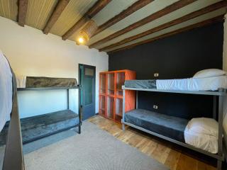 Hostel Punto Patagónico Bariloche - Bariloche - 4