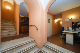 Pantheon's Arch by BuddyRent - Roma - 3