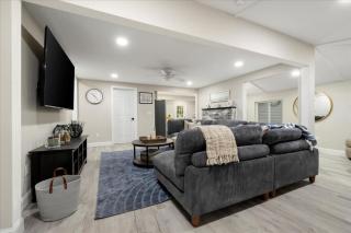 Park Peaks on the Beach Sleeps 12 - Sylvan Beach - 5