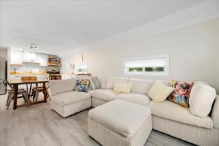 Whitewater The Genoa on Oneida Lake Sleeps 8 - 8