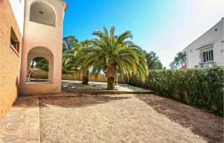 Beautiful Home In Calp With Wifi - Calpe - 3